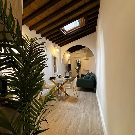 Apartment Tiferet - Piazza Di Spagna Rom
