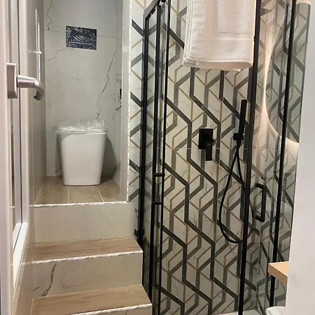 Tiferet - Piazza Di Spagna Apartment Rom